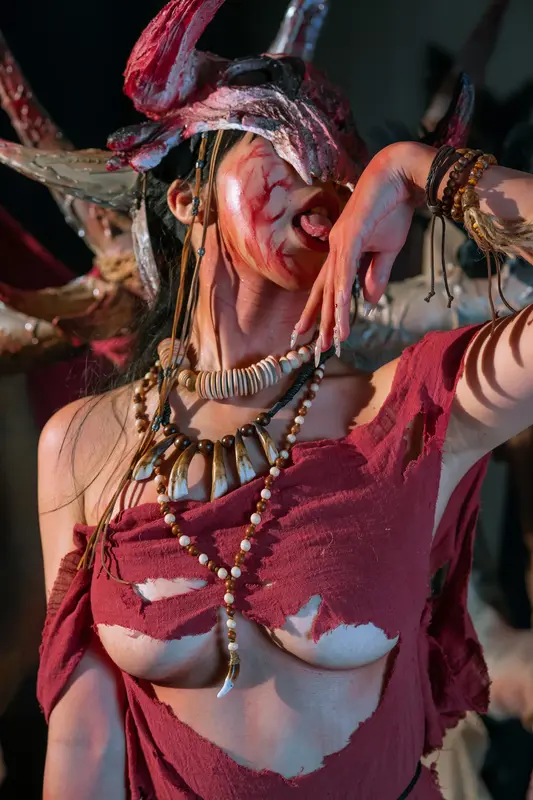 奶桃桃 米骇亚·憎恶 - 云溪溪